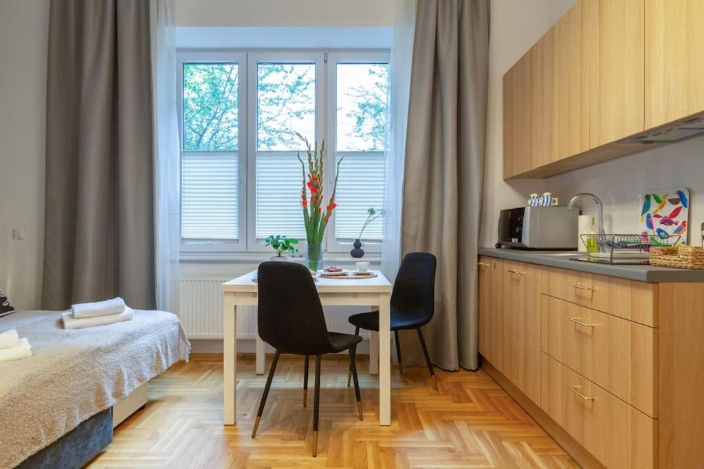 May A Studio Krakow Luaran gambar